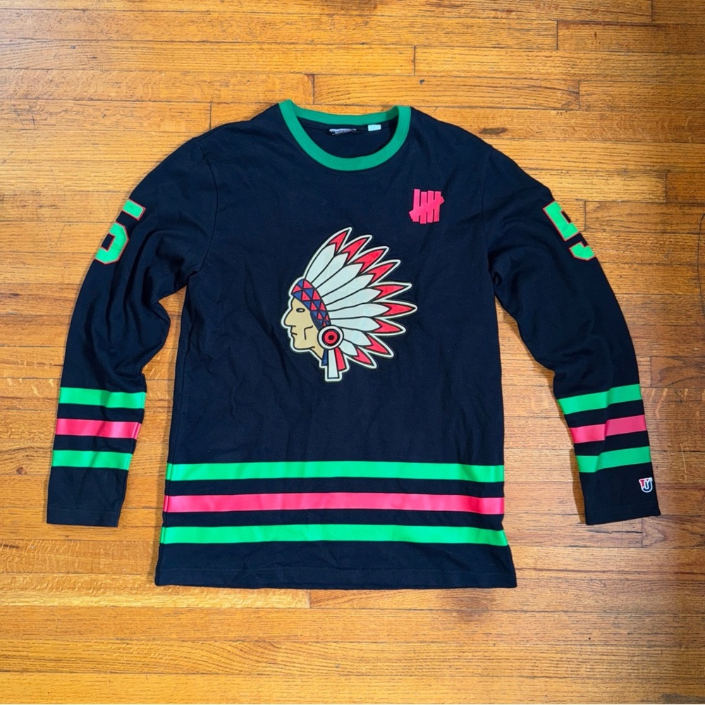 Black and green Undefeated Native
Longsleeve Jersey